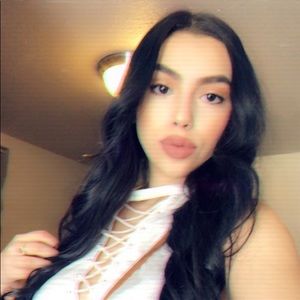 Meet your Posher, Alyssa